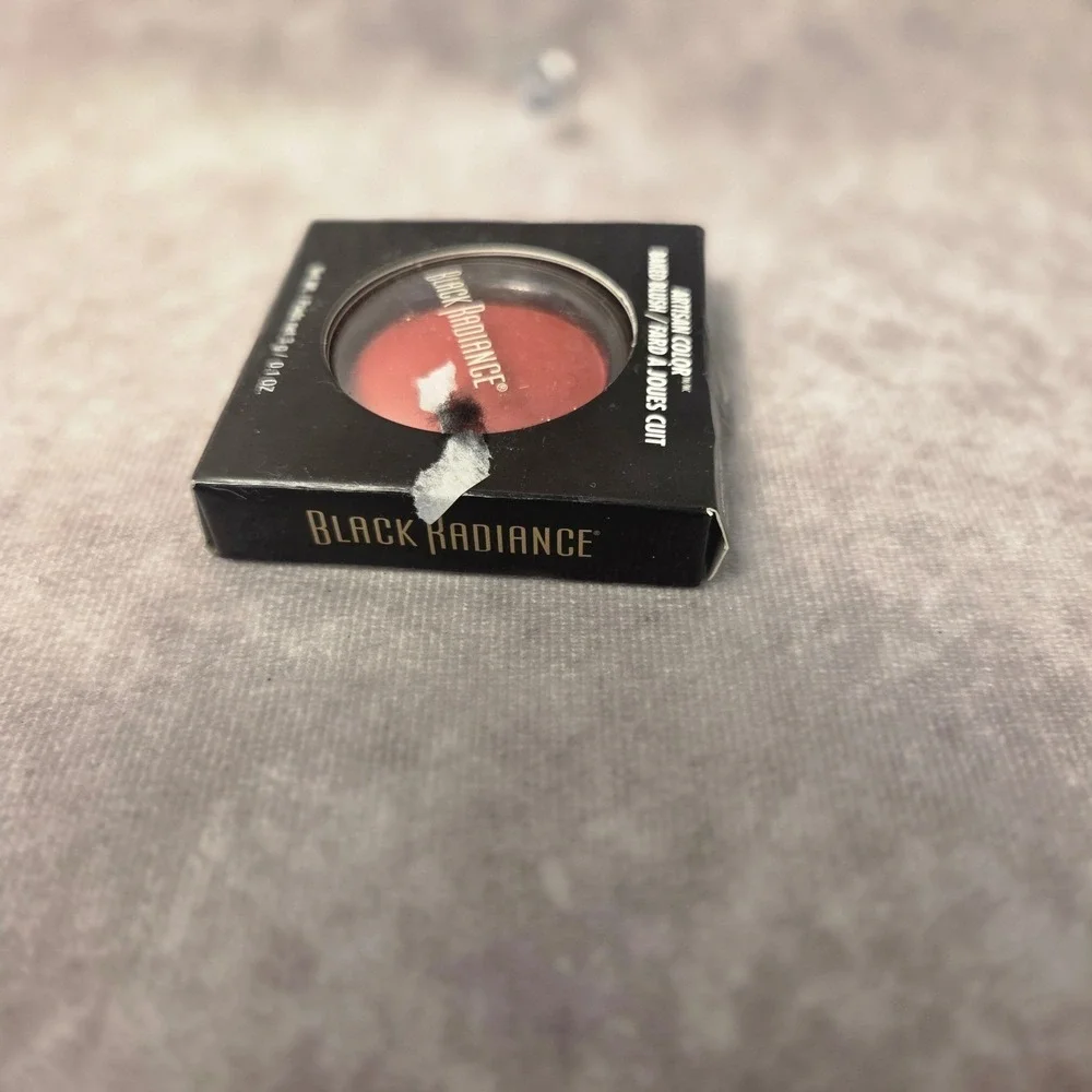 Black Radiance Artisan Color Baked Blush Warm Berry 8306 0.1 oz New in Box
